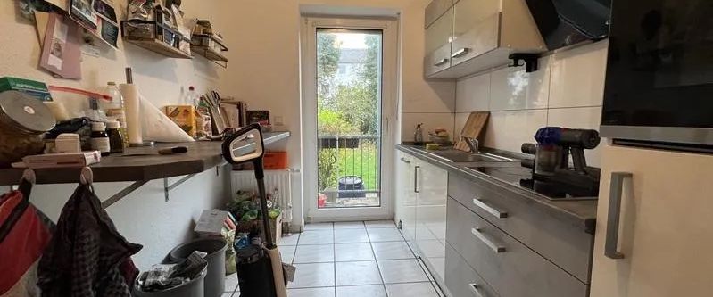 3-Zimmer-Wohnung mit Balkon und Blick ins Grüne. - Foto 1