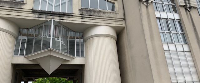 A LOUER ANGERS CATHO - T1 BIS situé 43 rue Bourgonnier ... - Photo 1