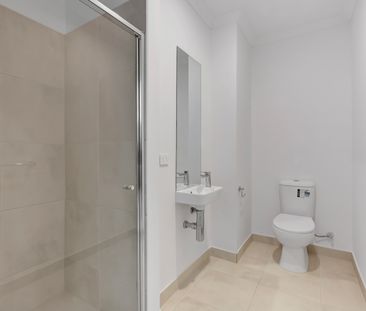 127 Lakeridge Drive, Wollert VIC 3750 - Townhouse For Rent | Domain - Photo 6