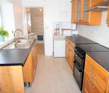 2 bedroom terraced house to rent - Photo 6