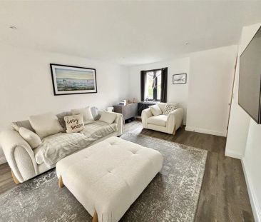 Carmel Close, Hamworthy - Photo 4