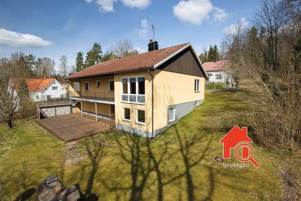 Ekbacksvägen, Skåpafors - Photo 1