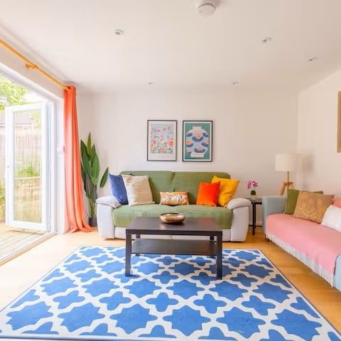3 Bed End Terrace, Delverton Road, SE17 - Photo 1