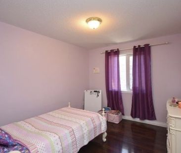 For Lease - 3364 Chief Mbulu Way, Mississauga, Ontario - Photo 3