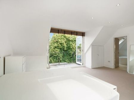 3 Bedroom Flat To Let - Photo 2