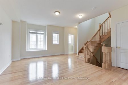 For Lease - 15 Old Colony Road Unit# 102, Richmond Hill, Ontario - Photo 4