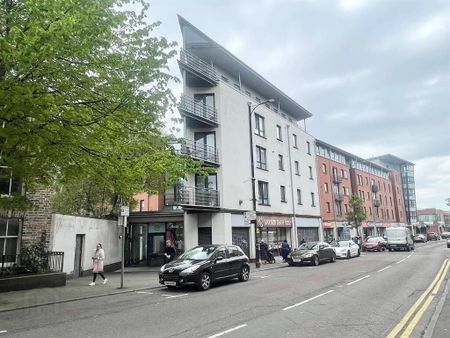 2.7 Apt D Whitehall Square, 181 Sandy Row, Belfast, BT12 5EU - Photo 5