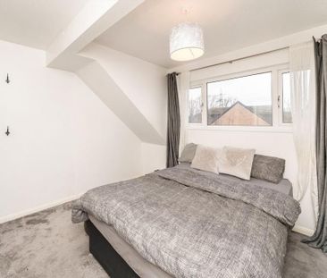 2 bedroom maisonette to rent - Photo 1