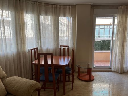 Apartment in Torrevieja, CENTRO, for rent - Photo 2