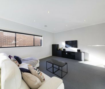 Well Maintained Family Home - Photo 1