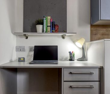 Studio to rent - Photo 5