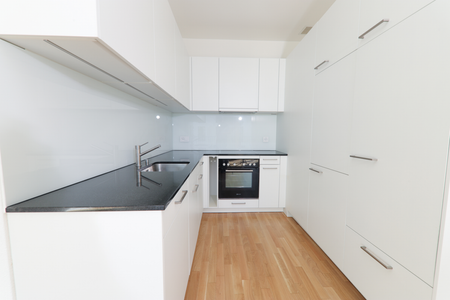 Ihr neues Zuhause - zentrale, helle Wohnung mit moderner Ausstattung - Photo 3