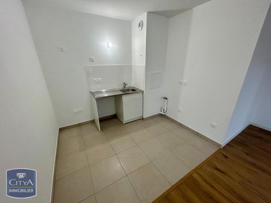 Location Appartement 2 pièces 43m² MAUREPAS 78310 - Photo 1