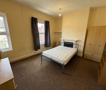 Thorpe Street, South Bank - P1285 - Photo 5