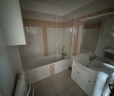 Location Appartement 3 pièces 58m² - Photo 5