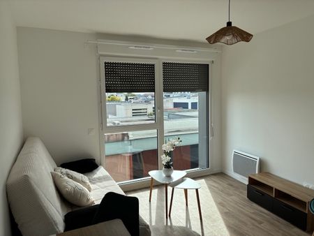 Location Appartement 1 pièce 27m² - Photo 4