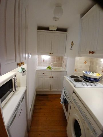 1 bedroom flat to rent - Photo 4