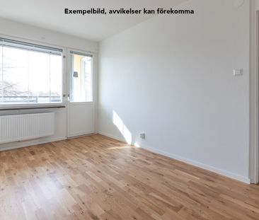 Tengvallsgatan 24, ÖREBRO - Photo 1