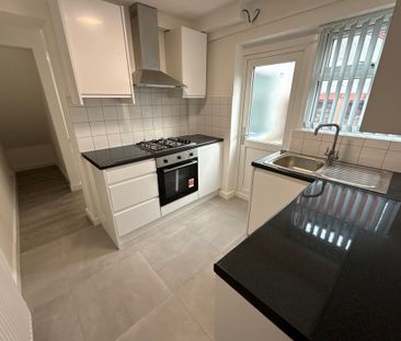 3 bedroom to let - Photo 2