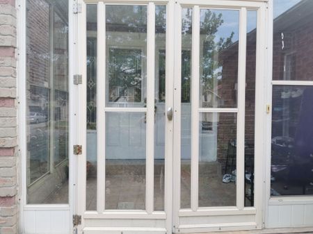 For Lease - 324 Winfield Terrace Unit# Main+2nd Floor, Mississauga, Ontario - Photo 4