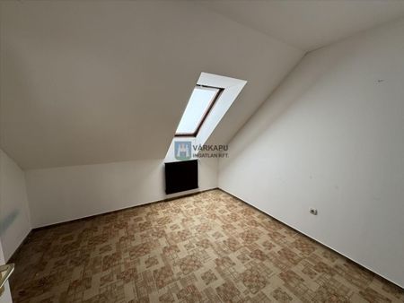Kiadó jó állapotú lakás - Székesfehérvár - Photo 3