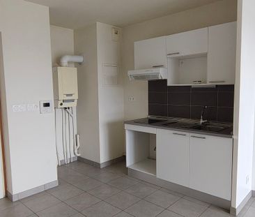 Location Appartement 2 pièces 40m² BEAUZELLE 31700 - Photo 3