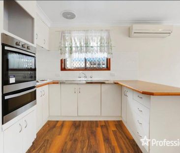 3 Bedroom Home in Tamworth for Lease - Photo 6