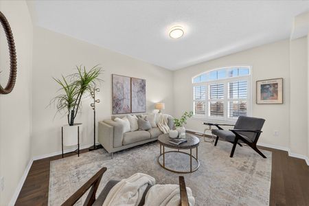 For Lease - 84 Quarrie Lane, Ajax, Ontario - Photo 2