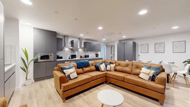 Premium Plus En-suite - Photo 1