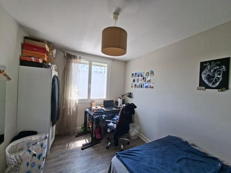 Appartement T4 à louer - 75 m² - Photo 2