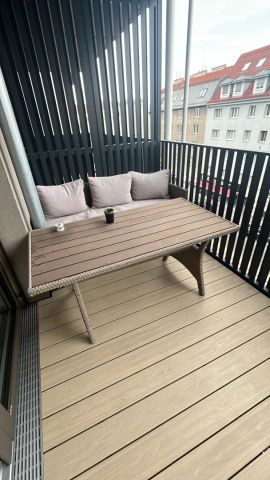 Pauschalmiete inklusive Warmwasser, Heizung & Kühlung - Moderne 2-Zimmer-Wohnung mit großzügigem Balkon und stilvoller Ausstattung - Foto 5