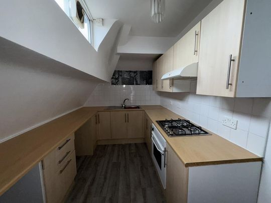 2 bedroom flat to rent - Photo 1