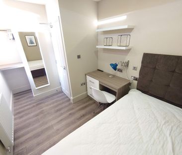 Needham Road, Liverpool. - Photo 3