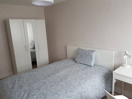 Très Calme T3 Meublé 64m2, Nantes Canclaux, Balcon - Photo 4