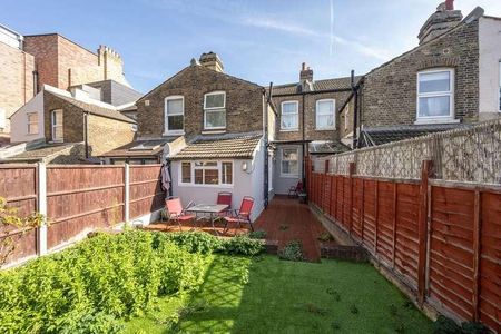 Haydons Road, South Wimbledon, SW19 - Photo 2