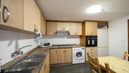 Carrer Emilio Lluch, Valencia, Valencian Community 46014 - Photo 5