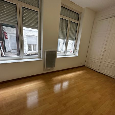 A LOUER STUDIO BOULEVARD DE LA LIBERTE - Photo 4