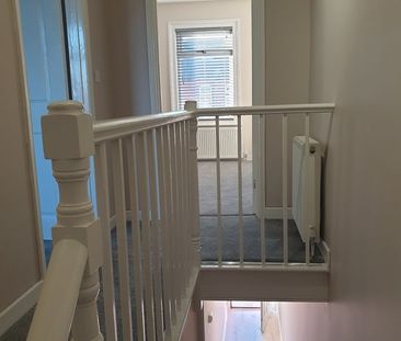 2 Bed Terraced House, Northfield Road, RG1 - Photo 3