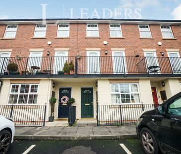 4 bedroom house to rent Bandy Fields Place, Salford, M7 - Photo 6