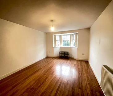 2 bedroom Apartment to let - Photo 4