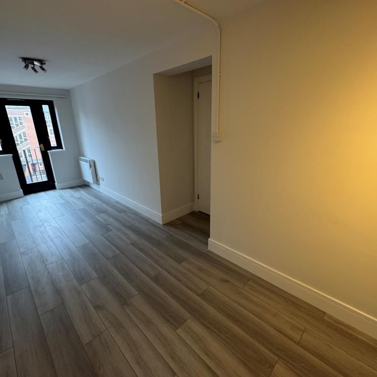 2 bedroom apartment to rent - Photo 1