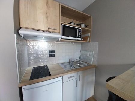 Location Appartement 1 pièce 18m² ORLEANS 45000 - Photo 3