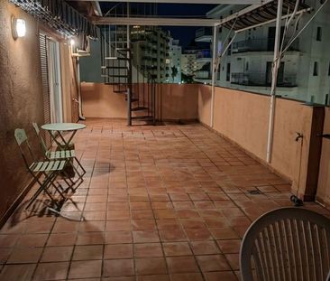 Alquiler de ático en Avenida Condes de San Isidro - Photo 2