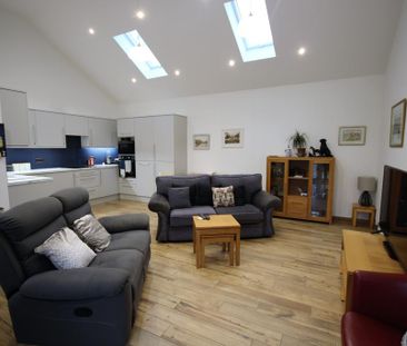 2 bedroom bungalow to rent - Photo 3