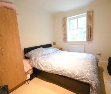 Mansart Court, 10 Olive Shapley Avenue, Didsbury, Manchester, M20 6QB - Photo 2