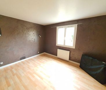 Location Appartement 3 pièces 73m² CHALAMONT 01320 - Photo 5