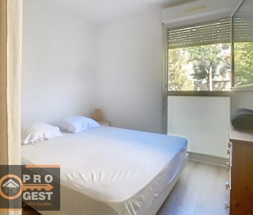 LOCATION APPARTEMENT T2 MEUBLE QUARTIER VOLTAIRE TERRASSE - Photo 2