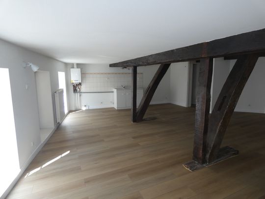 Location Appartement 3 pièces 83m² BEAUNE 21200 - Photo 1