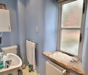 3 bedroom barn conversion to rent - Photo 2