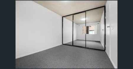 Newly Renovated Apartment Offering Space, Style & Convenience - Photo 2